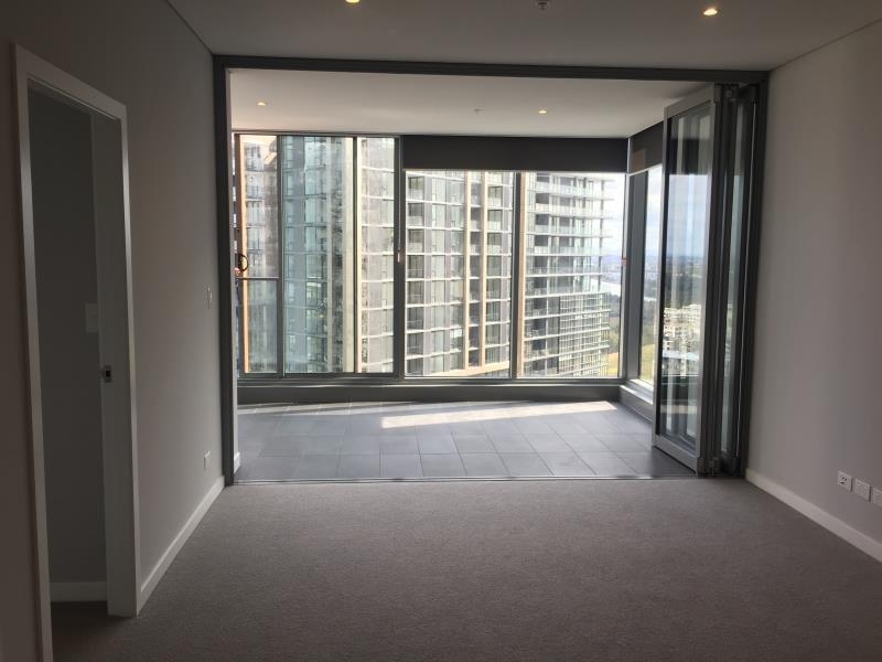 2213/18 Footbridge Boulevard, Wentworth Point Apartment for rent