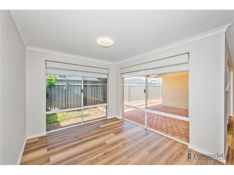 20 Fareham Crescent, Wellard House for rent Listed by Frieda Hensel