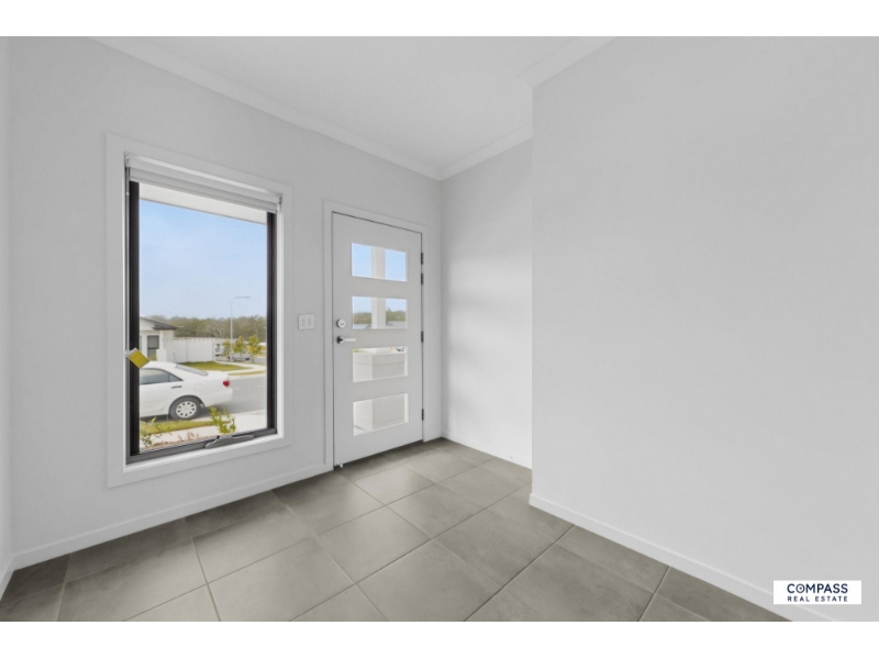 36 Edgeview Way, Flinders View, Flinders View - Thumbnail 2