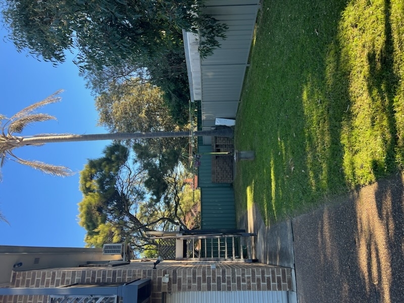 Rooms / 3 Young Street, Cooks Hill House for rent Listed by Maison Property of Maison Property