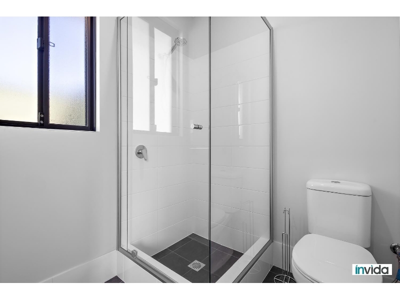 Private & Fully Furnished Room With Ensuite Room In A Brand-New Shared House - Utilities & Internet Included! image 3