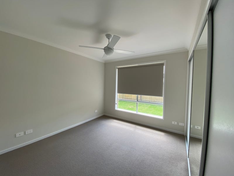 14 Marigold Street, ELLEN GROVE House for rent Listed by Worldlink