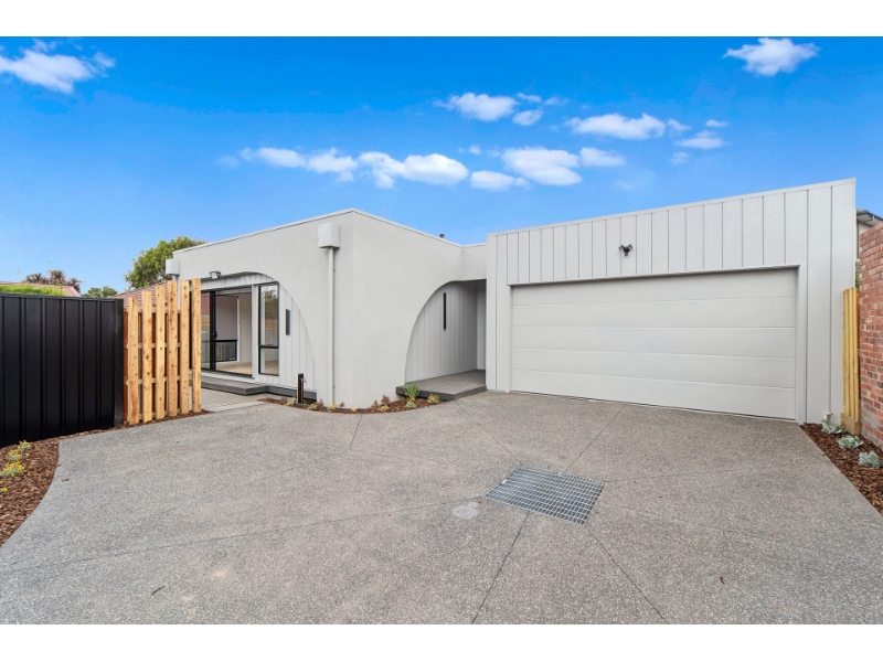 151A Palmerston Avenue DROMANA VIC 3936