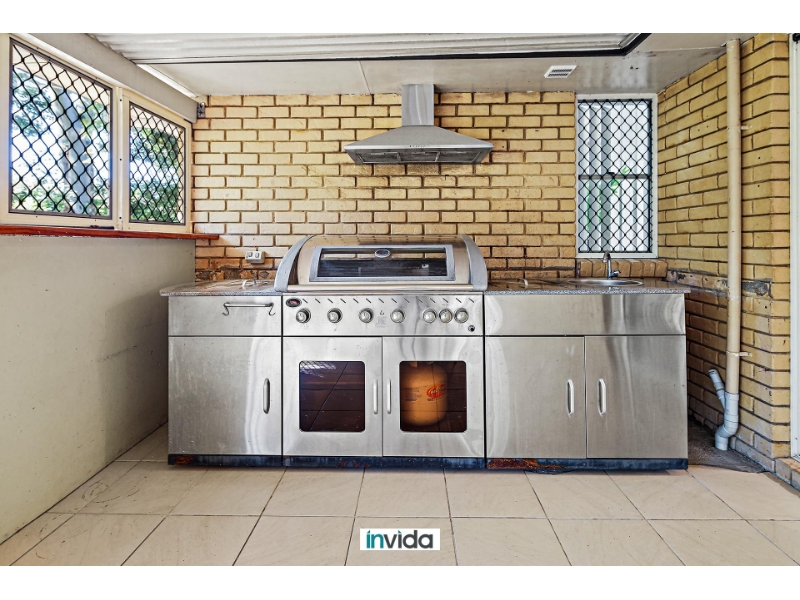 Save On Bills! Modern, Convenient & Move In Ready Share Living In A Peacefull Bellmere! Multiple Ensuite Rooms Available! image 4