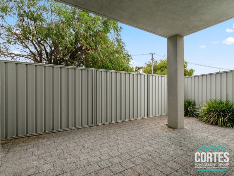 3/61 Crescent, Hamilton Hill Apartment for rent Listed by