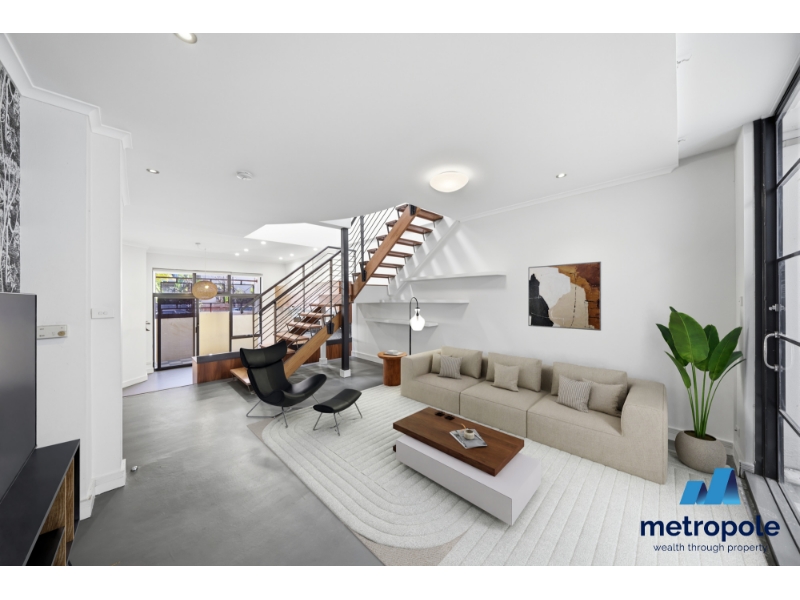 2/246 Chalmers Street Redfern NSW 2016