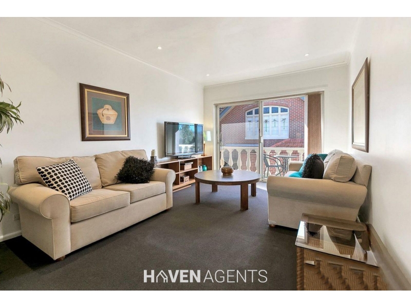 4/44 Walpole Street, Kew Apartment for rent Listed by Rachel Thompson