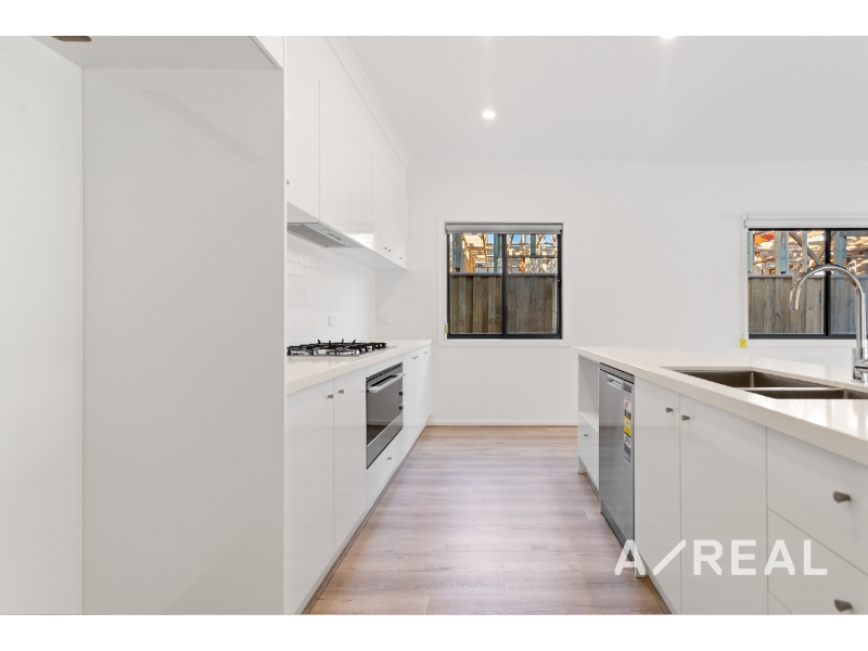 39 Hemsworth Road Weir Views VIC 3338