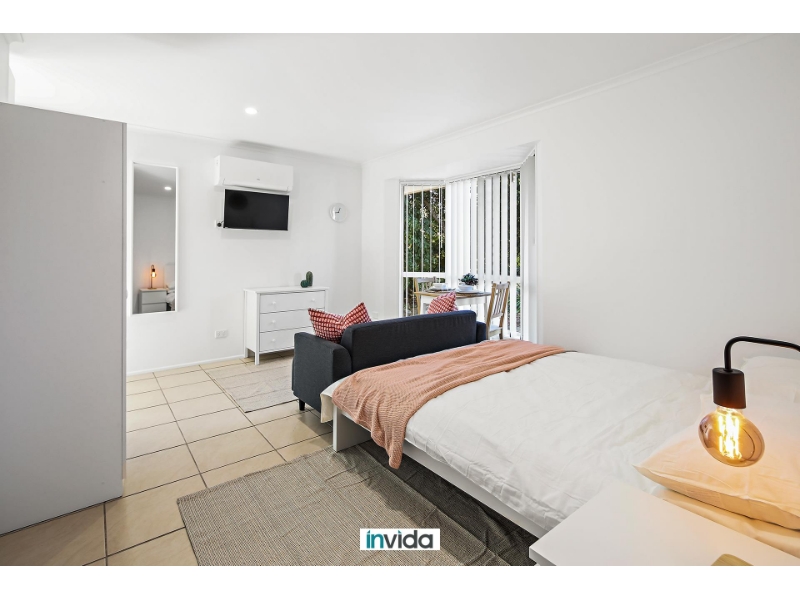 Your Private Oasis, Private Room With Kitchenette & Ensuite In A Bellmere Shared House! Hassle Free Living- Bills & Internet Included. image 2