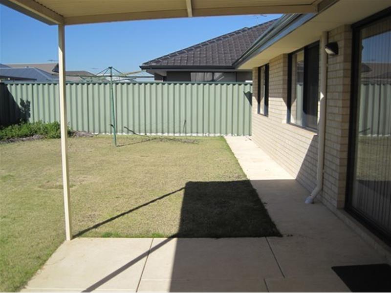 41 Cape Range Crescent, Aubin Grove House for rent Listed by Tracey