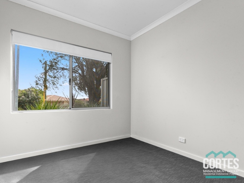 3/61 Crescent, Hamilton Hill Apartment for rent Listed by