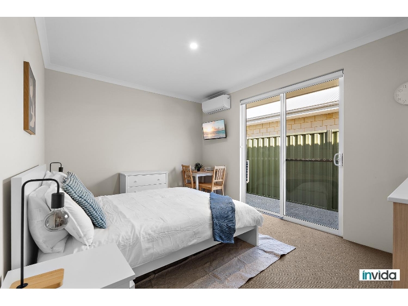 Private, Fully Furnished Room With Ensuite In A Brand-New Shared House - Utilities & Internet Included! Multiple Rooms Available! image 1