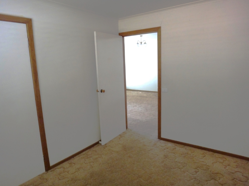 3/2 St Johns Ave, Springvale Apartment for rent Listed by Rental Dept Barry Plant Noble Park