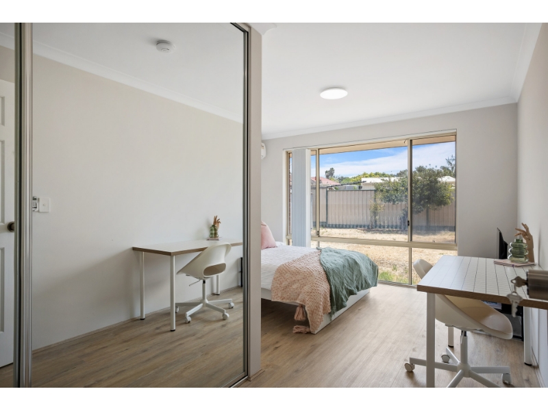 Room 5 6 Keady Rise, CLARKSON House for rent Listed by Freddy Parsons