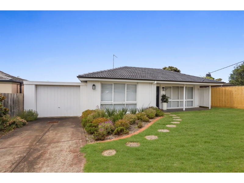 1A Leicester Avenue Mount Eliza VIC 3930