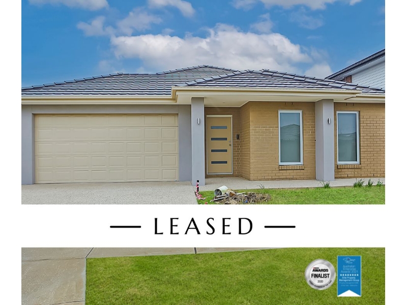 13 Ballymarang Chase Cranbourne West VIC 3977