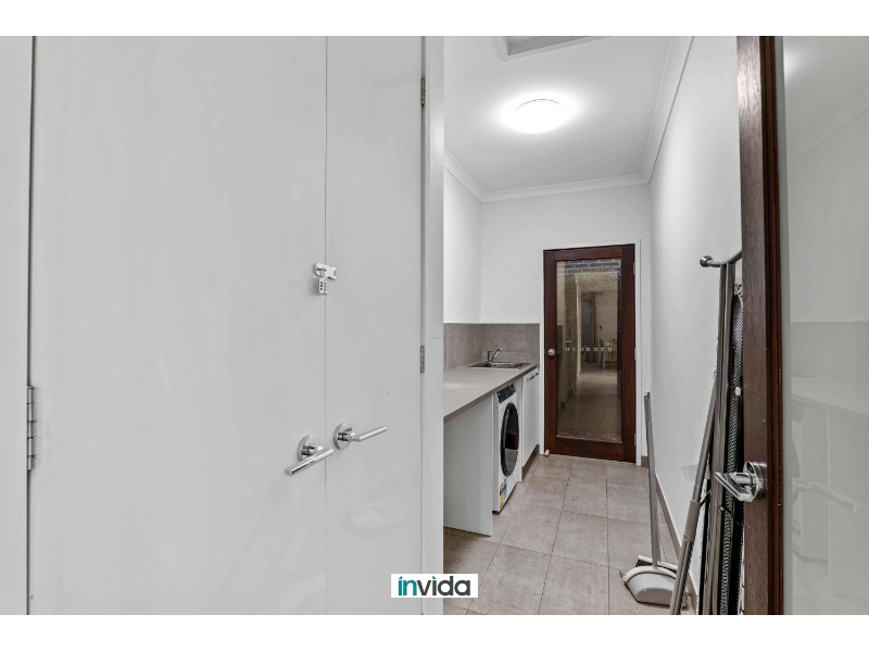 Save On Bills! Private, Lockable Room With Ensuite & Kitchenette – Utilities & Wi-Fi Included! Multiple Rooms Available! thumbnail 10
