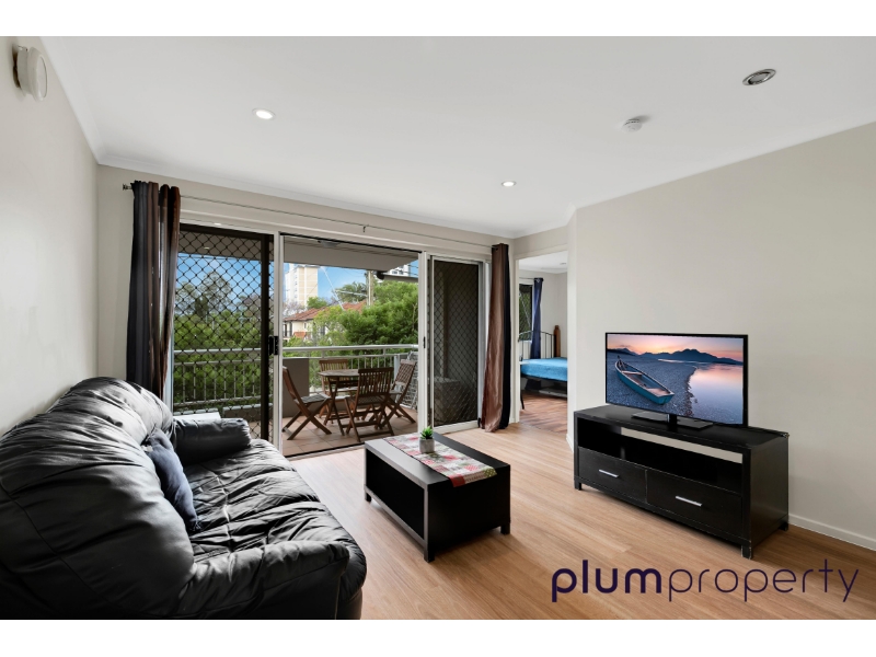 31/9 Durham Street, St Lucia Apartment for rent Listed by Deb Hawes