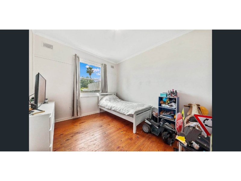 33 Mandeville Street, Davoren Park House for rent Listed by Rebecca