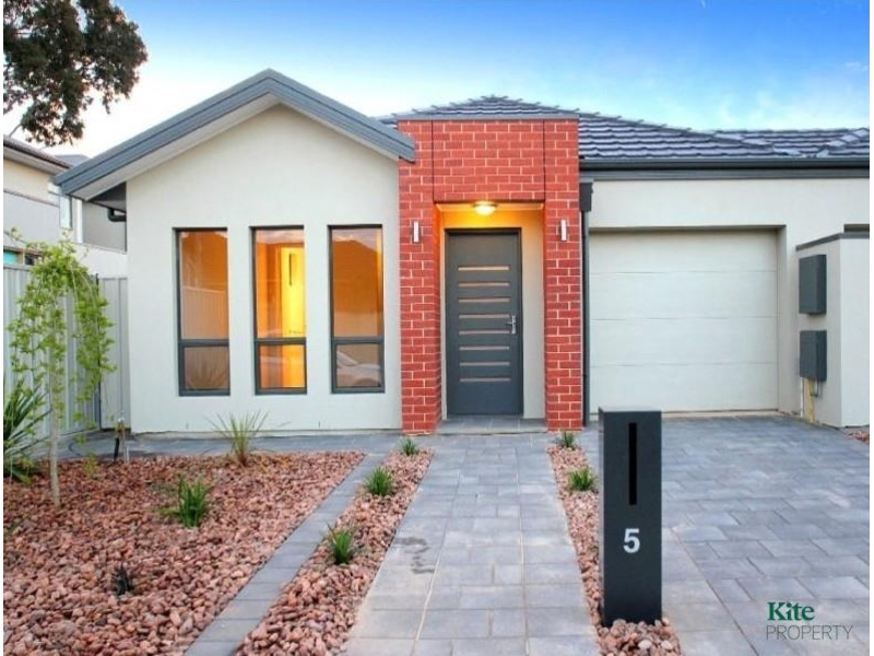 5 Edgeworth St South Plympton SA 5038