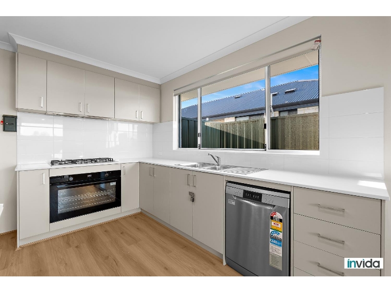 Private, Fully Furnished Room With Accessible Ensuite In A Brand-New Shared House - Utilities & Internet Included! image 8
