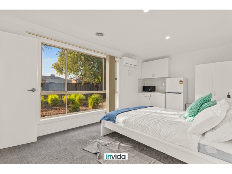 5/2 Spender Ave Point Cook VIC 3030
