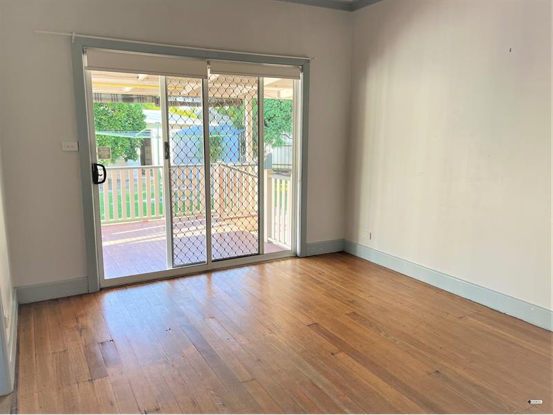 393 Tarakan Avenue, North Albury House for rent Listed by Property