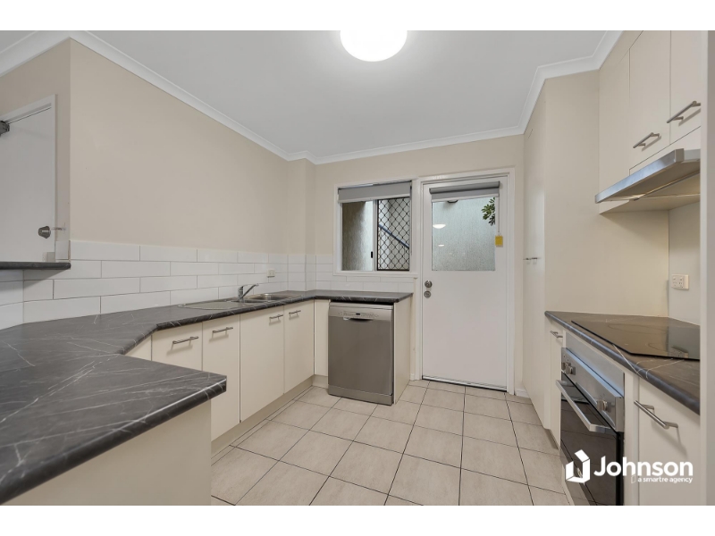 2/27 Norman Drive, Chermside Apartment for rent Listed by Johnson