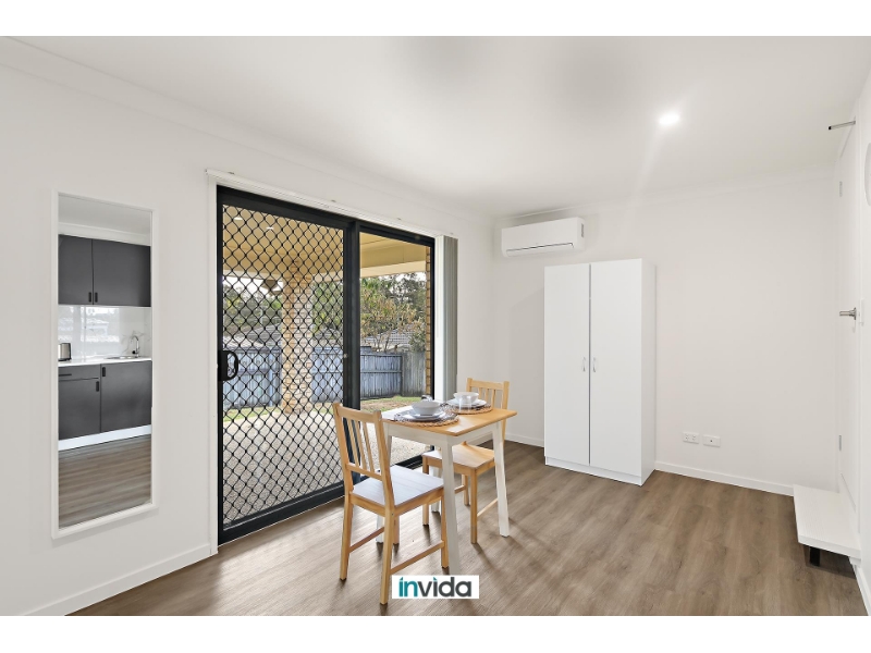 Private Room With Your Own Ensuite & Kitchenette, In Modern Shared House. Bills & Internet Included. Multiple Rooms Available! image 5