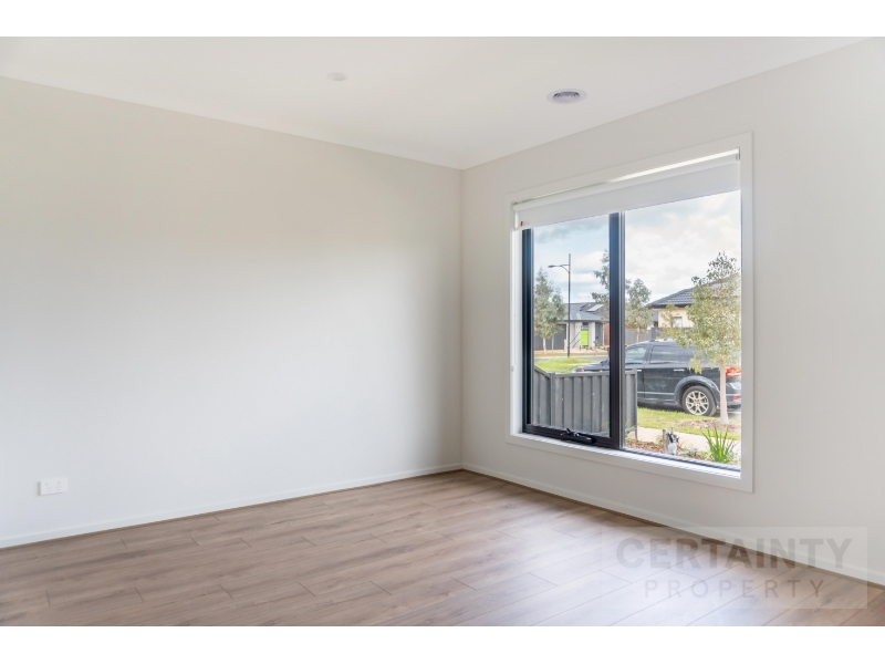 Room 3/ 66 Unison Road, Strathtulloh House for rent | Listed by ...