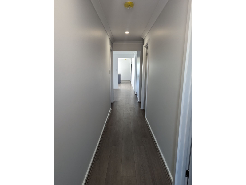 32 Brian Hurn Cres, ANGASTON House for rent Listed by Lisa Kotsano of