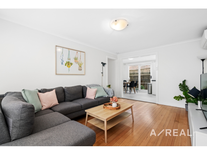 2/7 Mulgrave Street ELSTERNWICK VIC 3185