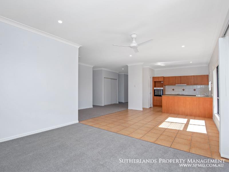 20 Goldcrest Dr, Upper Coomera House for rent Listed by Lachlan