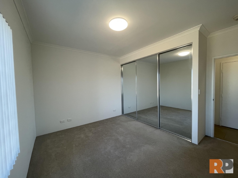 209/21 Blackberry Drive, ASHBY Apartment for rent Listed by Audrey