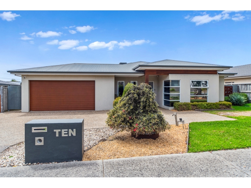 10 Finlow Street BOTANIC RIDGE VIC 3977