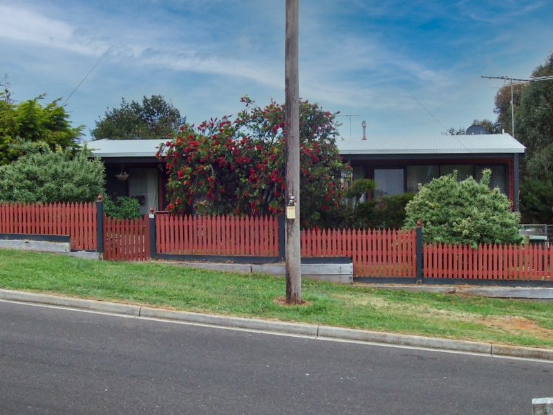 14 Northcote Road, OCEAN GROVE House for rent Listed by Paula
