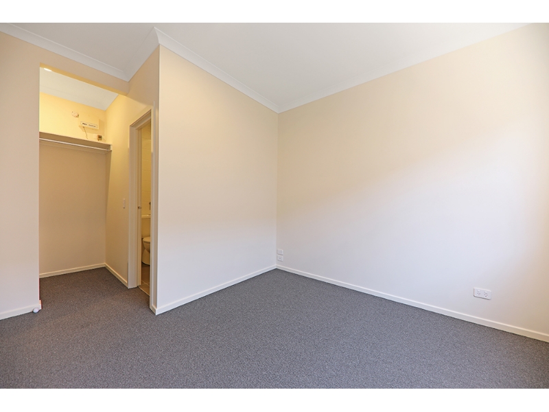 515 Green Hill Road, Eynesbury House for rent Listed by Kayla Owen of Leap Real Estate