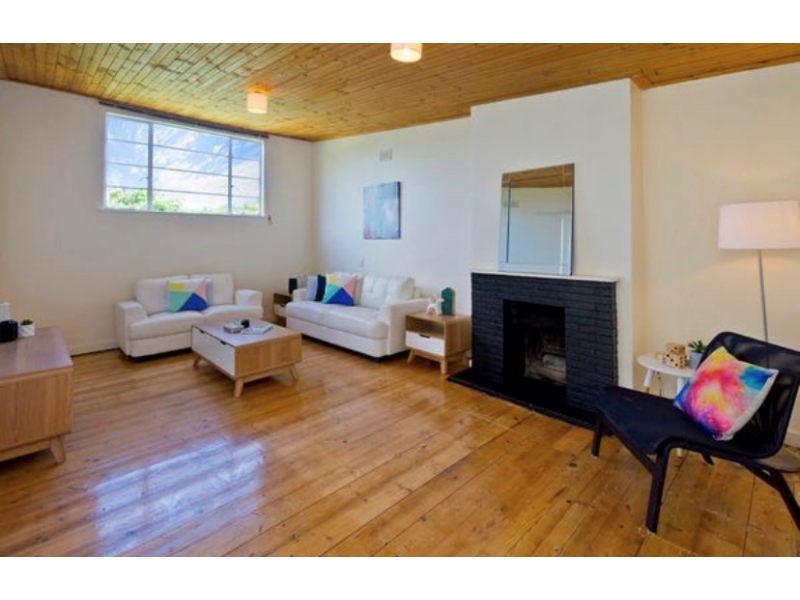 443 Cross Road, South Plympton House for rent Listed by Stephen Drury