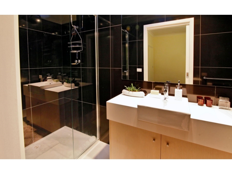 2/21 Rennie Street, Lara Apartment for rent Listed by of Jellis Craig Geelong Property