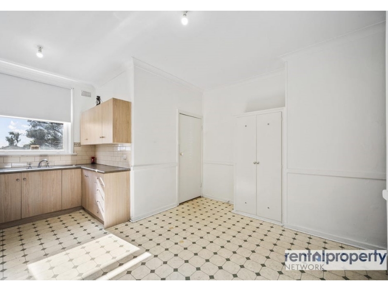 15 Donnington Road, Elizabeth North House for rent Listed by Renee