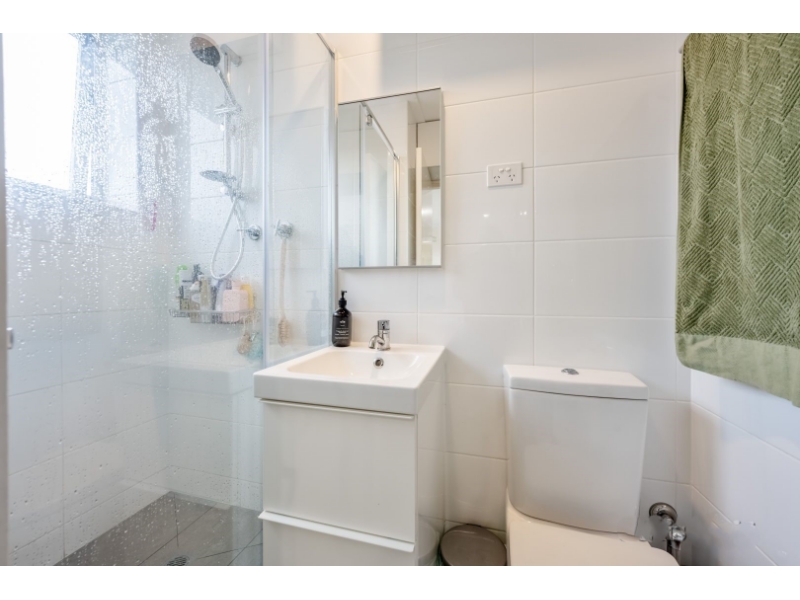 9/16 Rowena Parade, Richmond Apartment for rent Listed by William