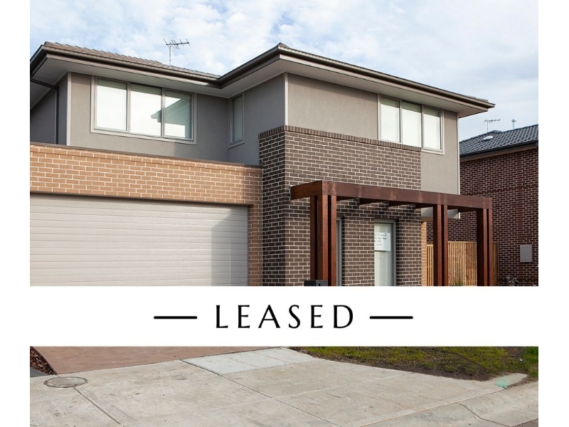 18 Seacombe Grove Somerville VIC 3912