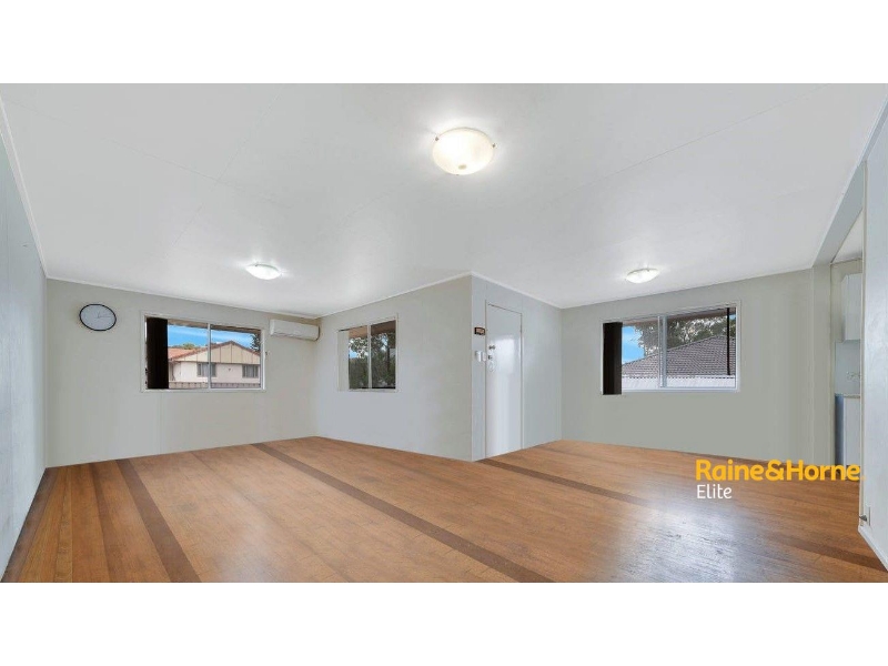 8 Elabana Street, Logan Central House for rent Listed by Ashley