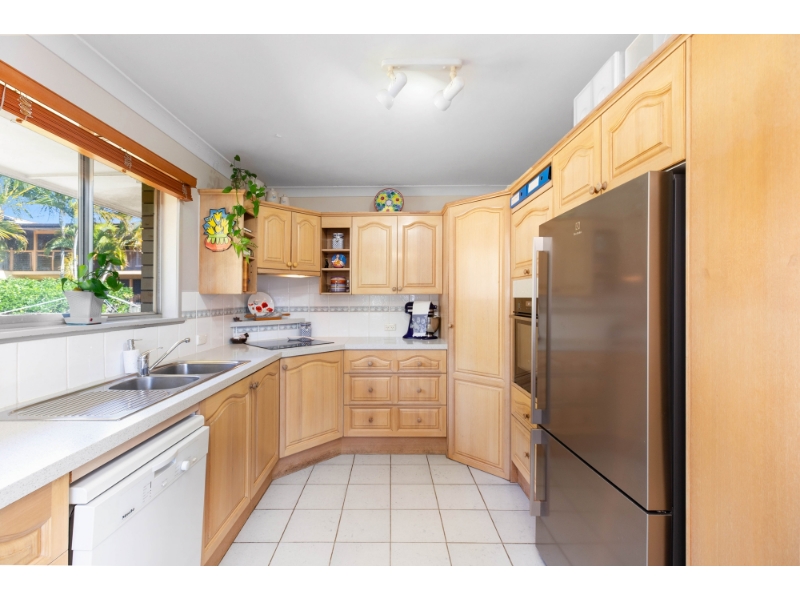 79 Niven Street, Stafford Heights House for rent Listed by Lucy