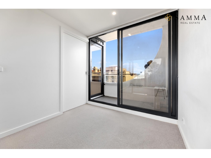 City Convenience Meets Modern Comfort at The Wallace