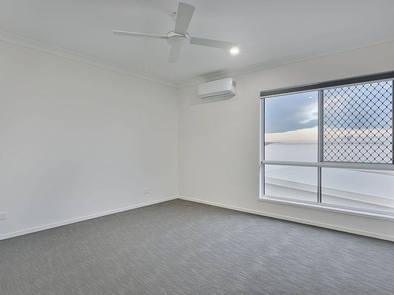 28 Harmony Boulevard, PALMVIEW House for rent Listed by Kristy Sloan