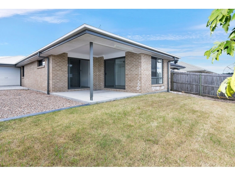 9 Huxley Street, Redbank Plains House for rent Listed by Mary Lako of