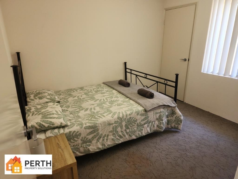 13/11 Redmond Road, Gosnells House for rent Listed by Rosemarie