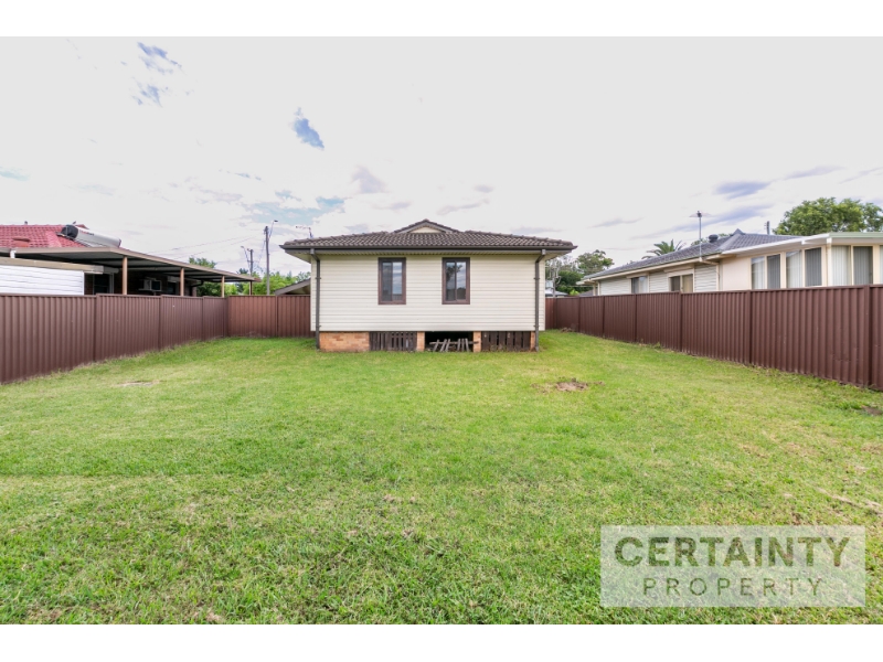 306 Luxford Rd, Lethbridge Park House for rent | Listed by Certainty ...