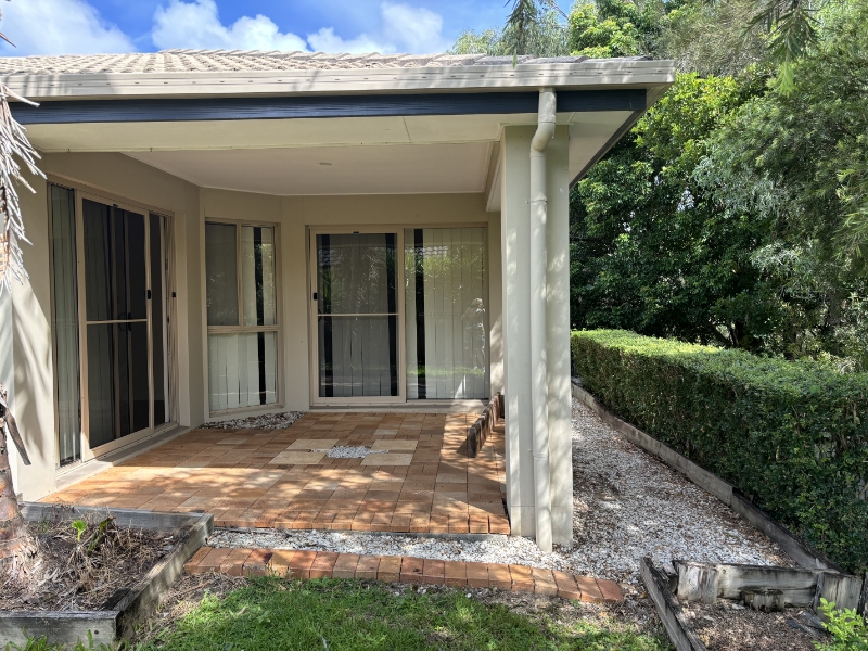 18 Pritchard Court, Pacific Pines House for rent Listed by Lesley